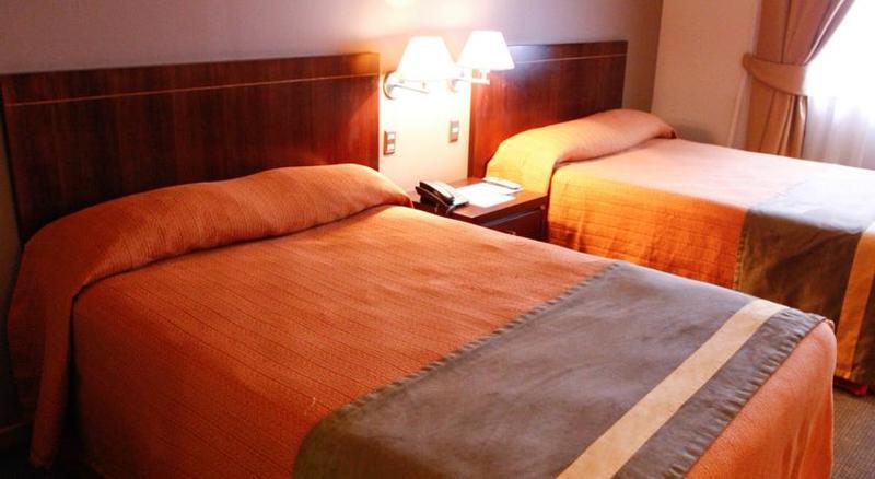 Hotel Diego De Almagro Coyhaique Buitenkant foto